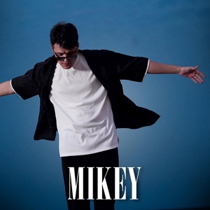 Mikey - А мы с тобою как атмосфера